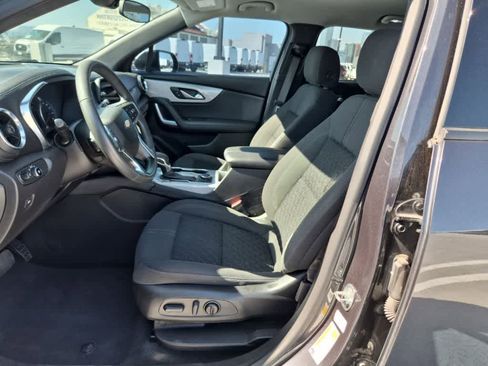 Used 2022 Chevrolet Blazer LT w/ LPO, Cargo Package FWD image 9