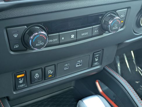 New 2026 Nissan Frontier PRO-4X w/ Pro Premium Package AWD/4WD image 21