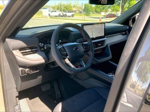 New 2026 Ford Explorer ST image 6