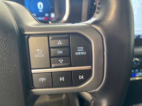 Used 2024 Ford F150 Lariat w/ FX4 Off-Road Package AWD/4WD image 9