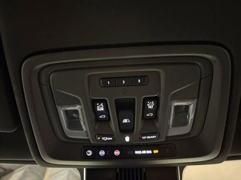 Certified 2025 GMC Sierra 1500 Denali w/ Denali Reserve Package image 11