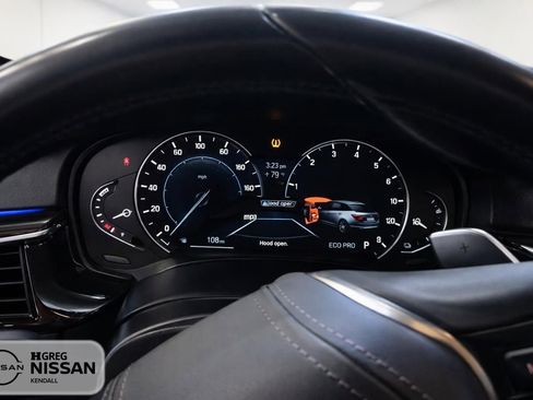 Used 2019 BMW 530e RWD image 13