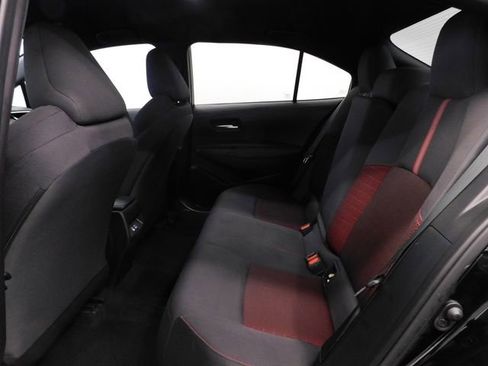 Used 2025 Toyota Corolla SE image 17