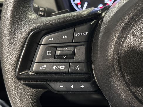 Used 2024 Subaru Crosstrek 2.0i Premium image 22