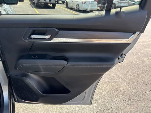 New 2026 GMC Terrain Elevation w/ Elevation Premium Package AWD/4WD image 35