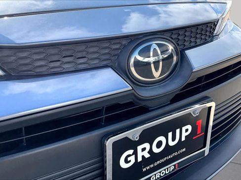 Used 2024 Toyota Corolla LE FWD image 30