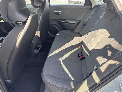 New 2026 Kia K4 LXS image 14