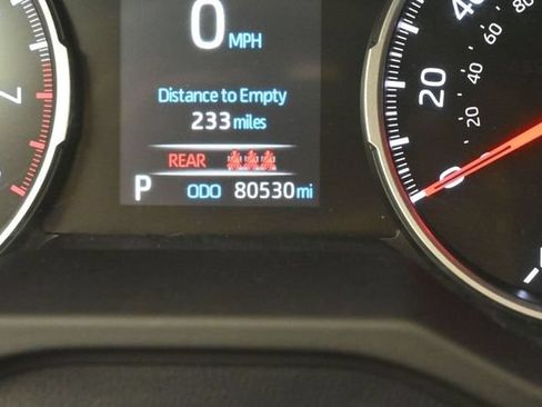 Used 2022 Toyota RAV4 LE FWD image 14