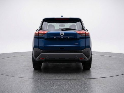 Used 2025 Nissan Rogue SV image 7