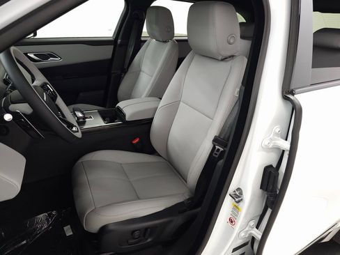 Used 2026 Land Rover Range Rover Velar Dynamic SE image 15