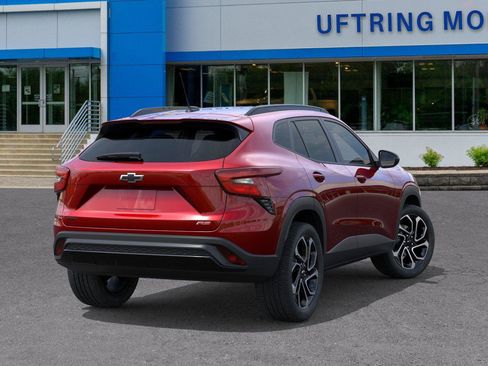 New 2026 Chevrolet Trax RS w/ Driver Confidence Package FWD image 4
