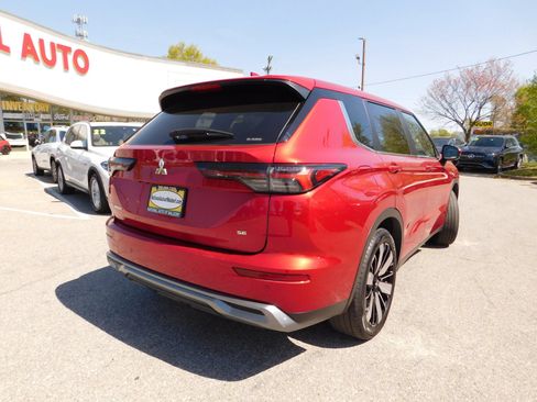 Used 2025 Mitsubishi Outlander SE AWD/4WD image 5