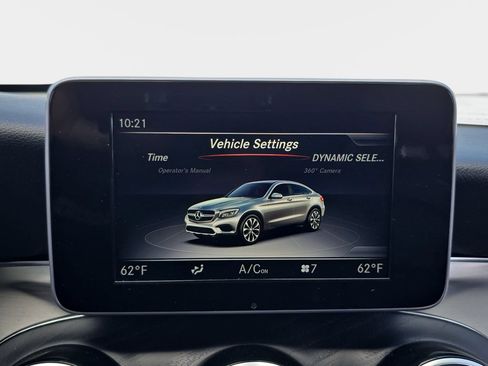 Used 2019 Mercedes-Benz GLC 300 4MATIC Coupe image 24