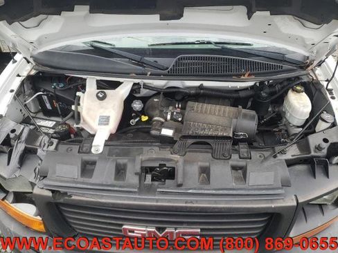 Used 2016 GMC Savana 3500 Extended image 6