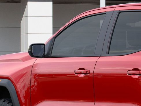 New 2026 GMC Canyon Elevation w/ Convenience Package image 13