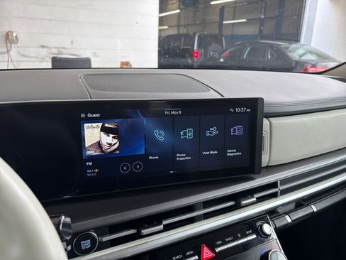 Used 2025 Hyundai Santa Fe SEL FWD image 21