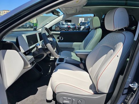 Used 2023 Hyundai Ioniq 5 Limited AWD/4WD image 19