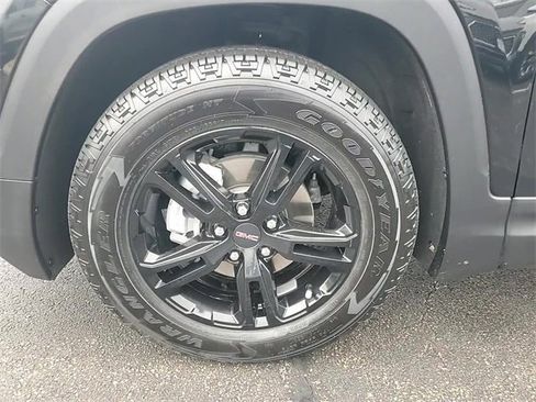 Used 2022 GMC Terrain AT4 w/ Infotainment Package II image 8