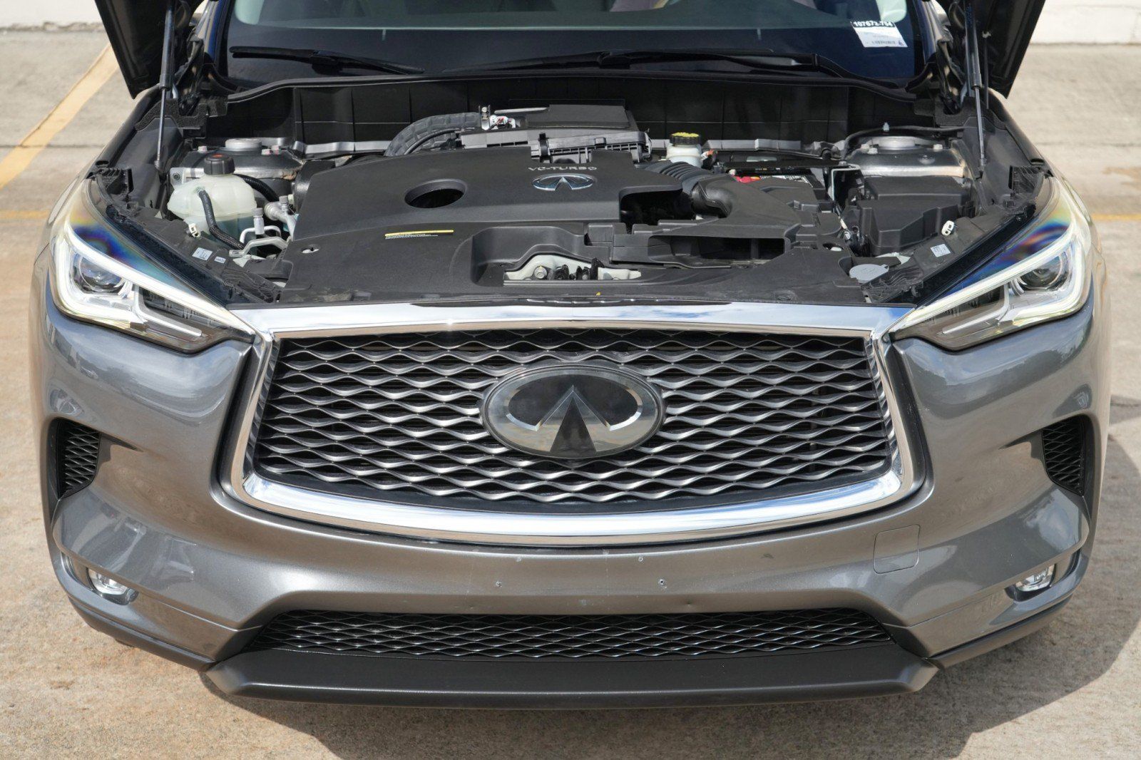 Used 2020 INFINITI QX50 Luxe w/ Navigation Package FWD image 7