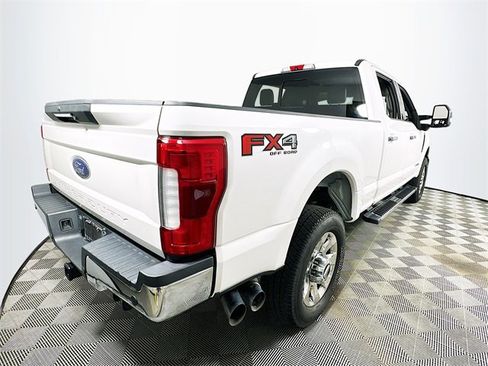 Used 2019 Ford F350 Lariat w/ Lariat Ultimate Package image 3