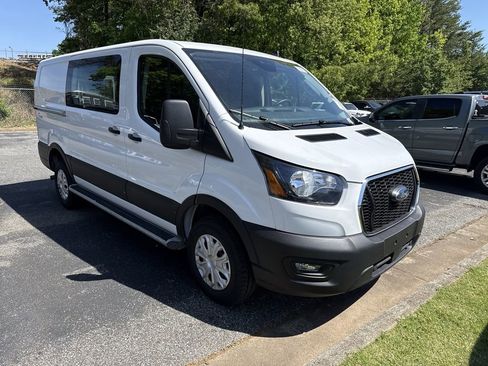 Used 2025 Ford Transit 250 Low Roof w/ Exterior Upgrade Package image 25