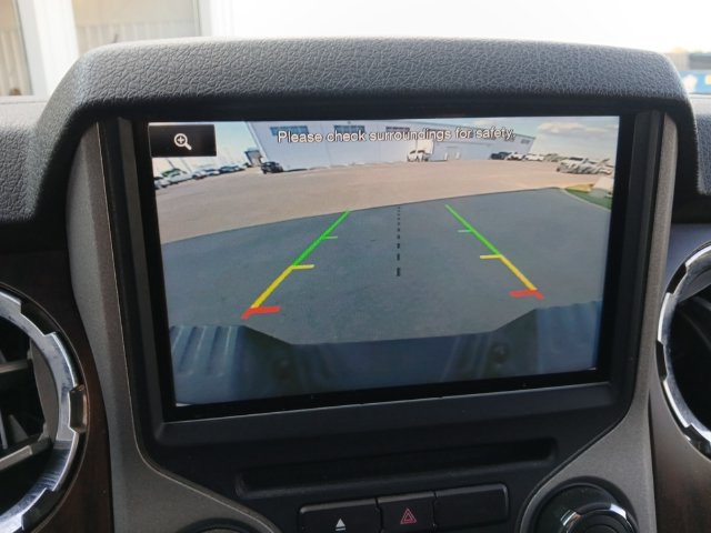 Used 2015 Ford F250 Lariat w/ Lariat Ultimate Package AWD/4WD image 19