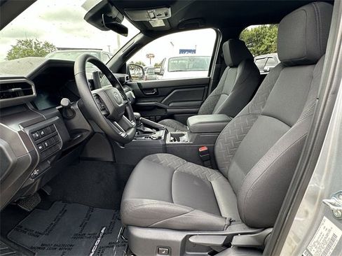 Certified 2025 Toyota Tacoma SR5 image 22