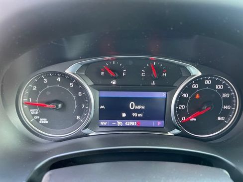 Used 2022 GMC Terrain AT4 AWD/4WD image 26