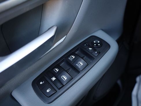 Used 2020 RAM 1500 Big Horn AWD/4WD image 34