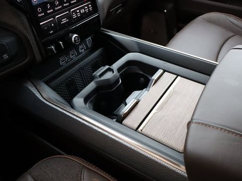 Used 2025 RAM 3500 Longhorn image 30