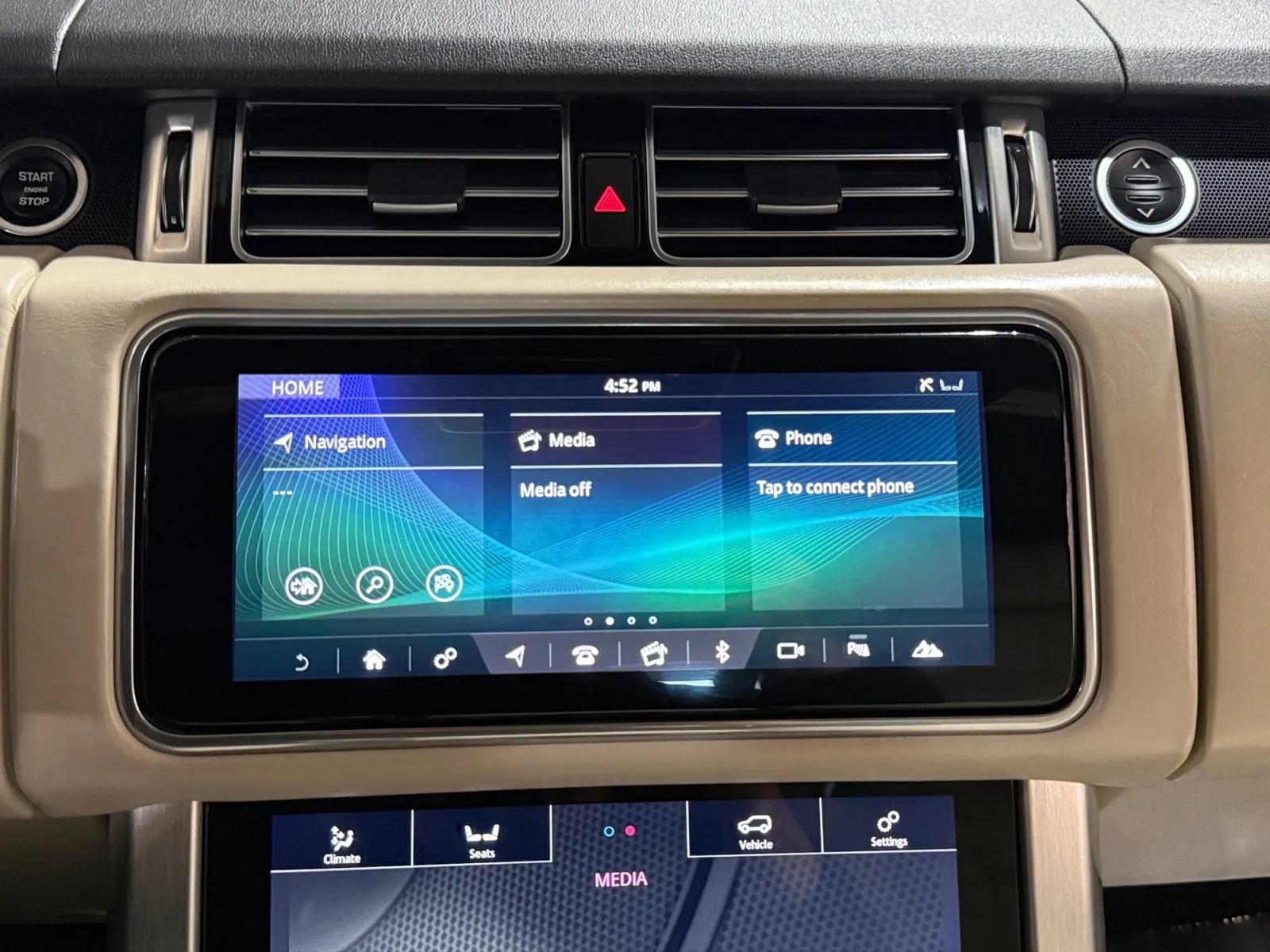 Used 2019 Land Rover Range Rover HSE AWD/4WD image 42