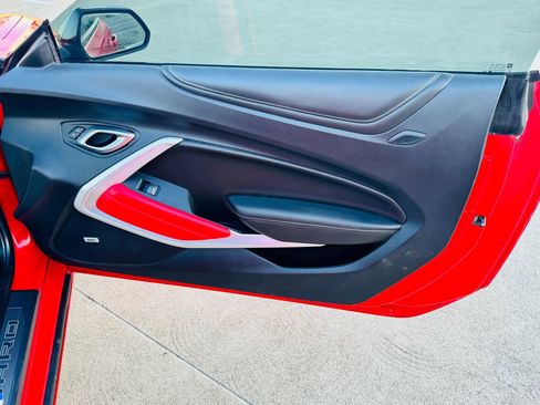 Used 2022 Chevrolet Camaro SS image 61