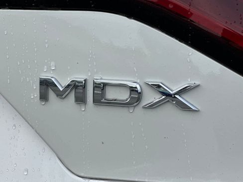 Certified 2025 Acura MDX FWD w/ Technology Package image 27