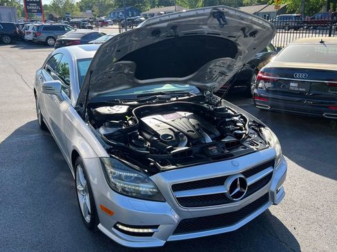Used 2012 Mercedes-Benz CLS 550 image 3