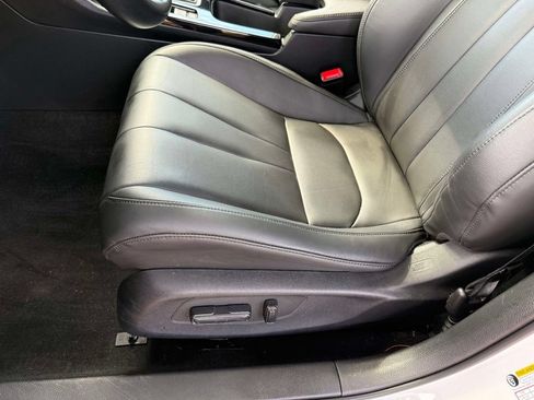 Used 2024 Acura Integra FWD image 13