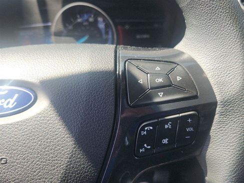 Used 2018 Ford Explorer XLT w/ Equipment Group 202A AWD/4WD image 15
