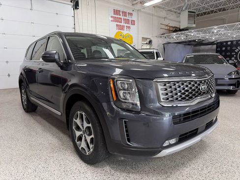 Used 2020 Kia Telluride EX AWD/4WD image 1