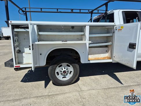 Used 2023 GMC Sierra 2500 Pro w/ Convenience Package AWD/4WD image 25