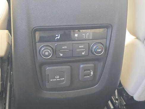 Used 2023 Buick Enclave Avenir w/ Trailering Package, 5000 lbs. image 24