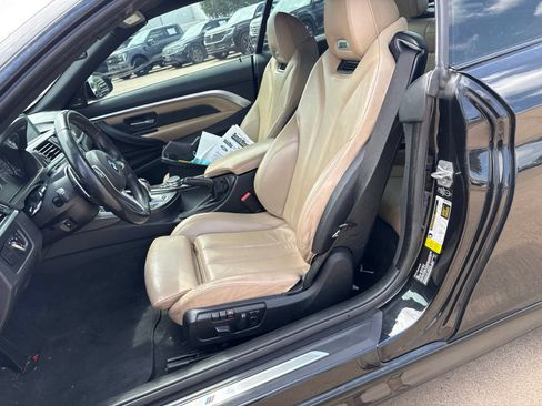 Used 2015 BMW M4 Convertible RWD image 10