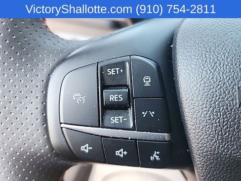 Used 2025 Ford Escape ST-Line w/ Tech Pack #1 FWD image 14