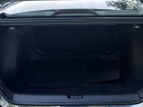 Used 2019 Honda Civic Touring image 16