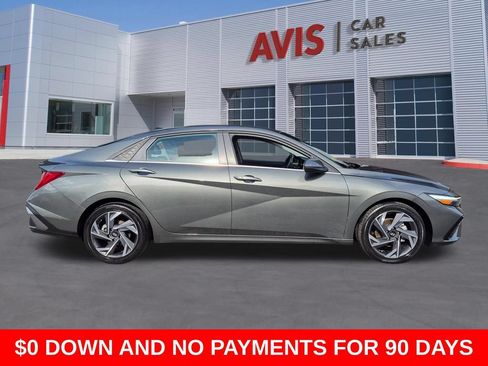 Used 2025 Hyundai Elantra SEL FWD image 5