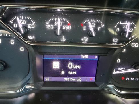 Used 2021 GMC Sierra 1500 AT4 w/ AT4 Preferred Package AWD/4WD image 8