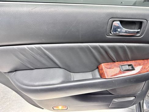 Used 1999 Acura RL FWD image 17