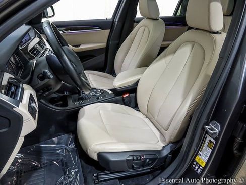 Used 2021 BMW X1 xDrive28i w/ Convenience Package image 9