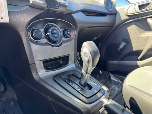 Used 2017 Ford Fiesta S FWD image 31