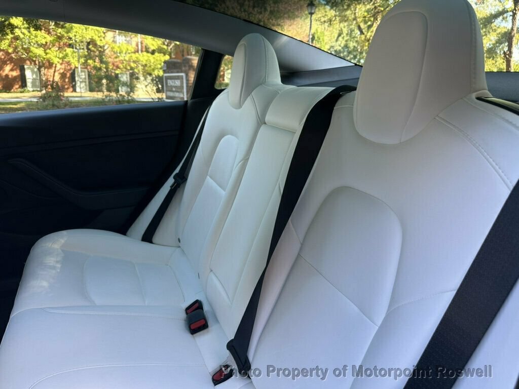 Used 2023 Tesla Model 3 Standard Range RWD image 14