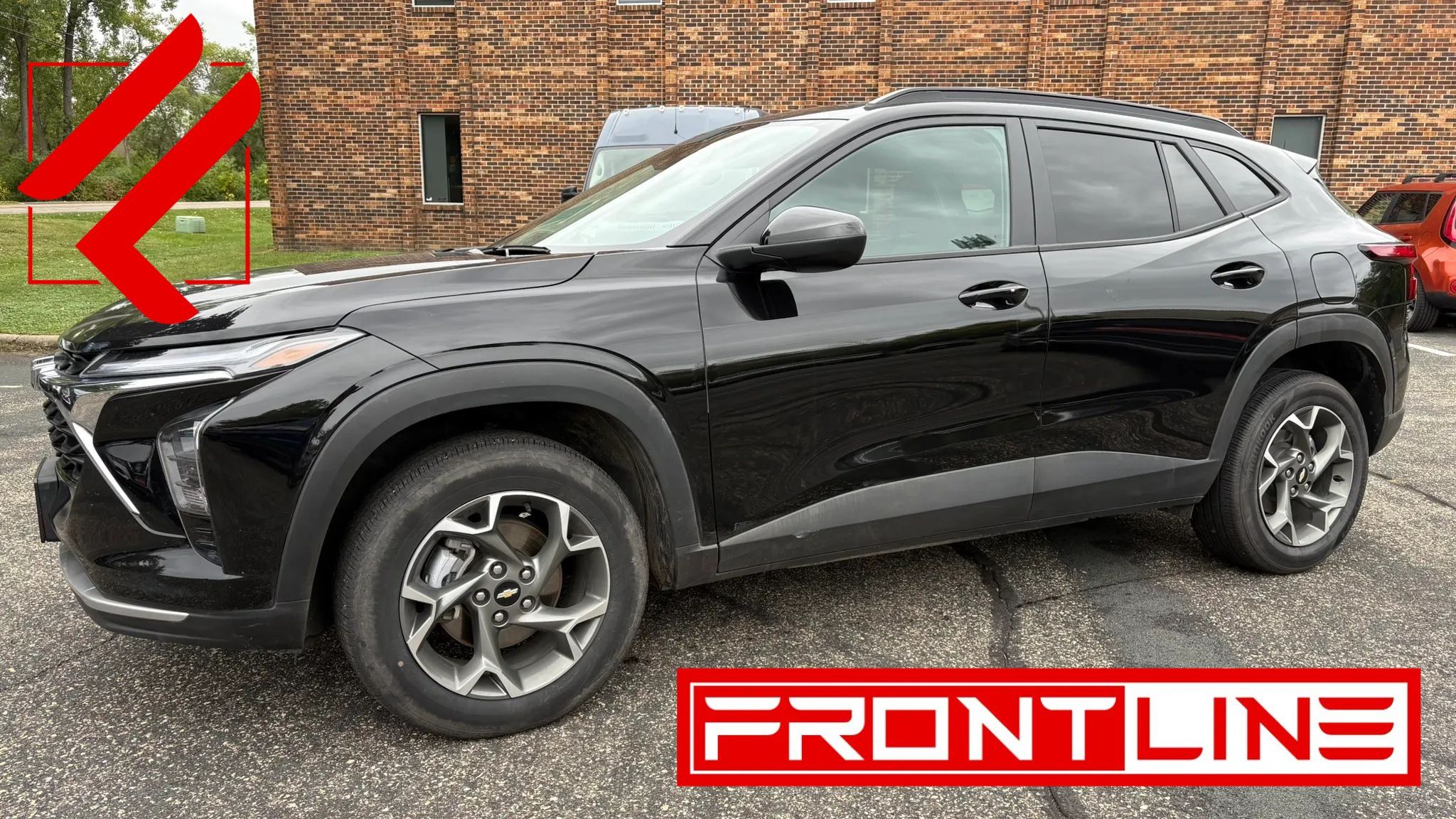 Used 2025 Chevrolet Trax LT w/ LT Convenience Package FWD image 1