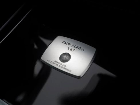 Used 2022 BMW ALPINA XB7 ALPINA XB7 Sports Activity Veh image 76